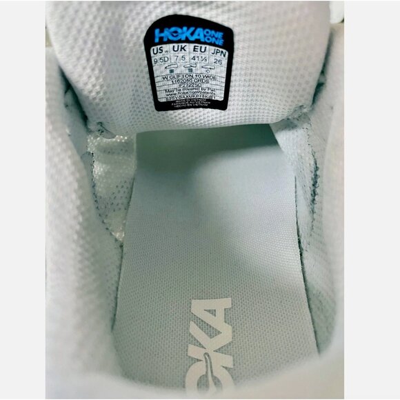 HOKA CLIFTON 10 RUNNING SHOES COSMIC GREY STARDUST WHITE WOMENS SIZE 9.5 D WIDE - Picture 6 of 16